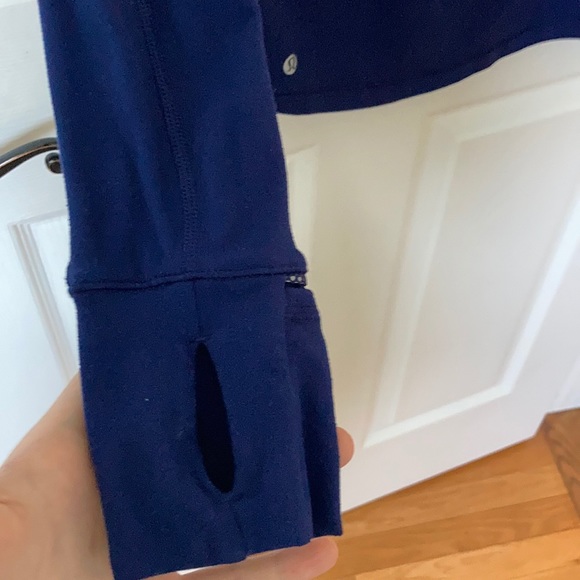 Royal Blue Lululemon athletic wear - Picture 7 of 7